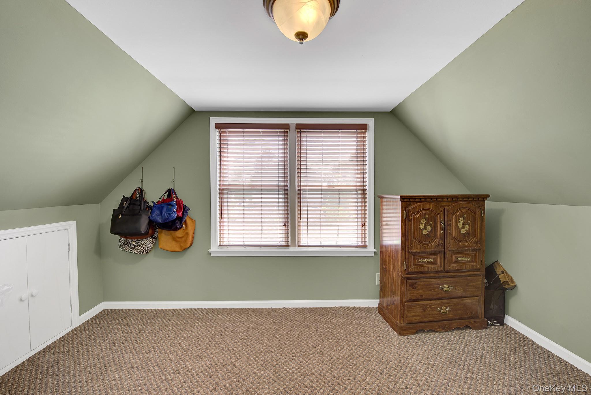 409 Saint Agnes Place Property Photo 15