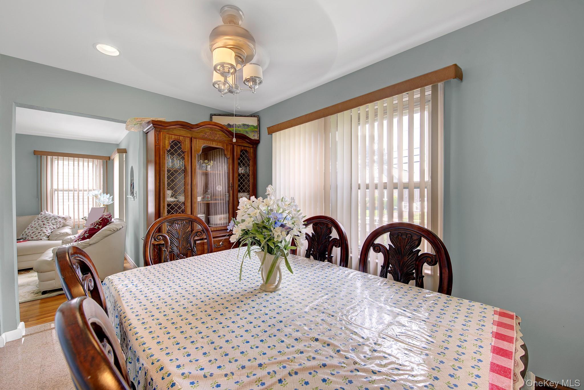 409 Saint Agnes Place Property Photo 18