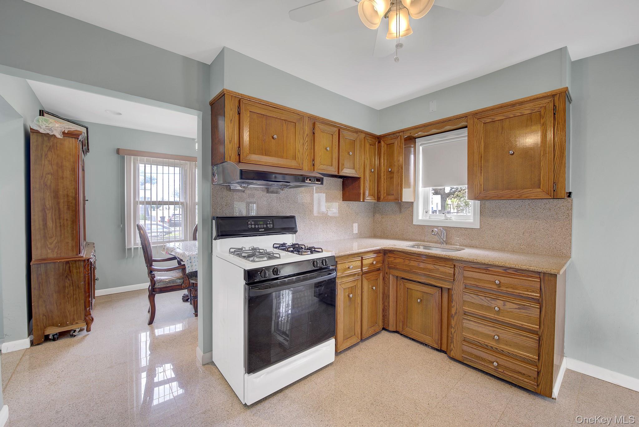 409 Saint Agnes Place Property Photo 19