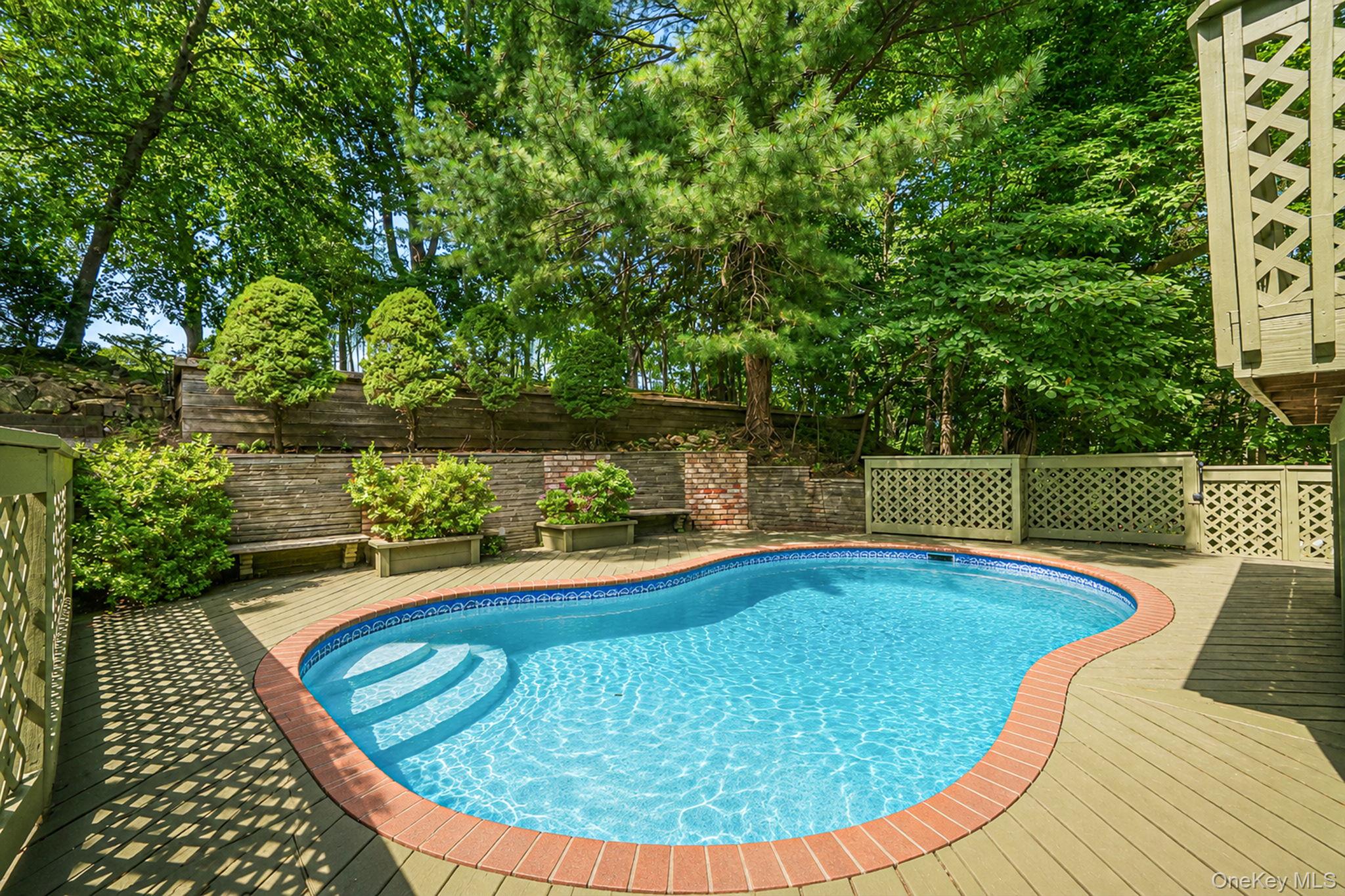 135 Oakside Drive Property Photo 13
