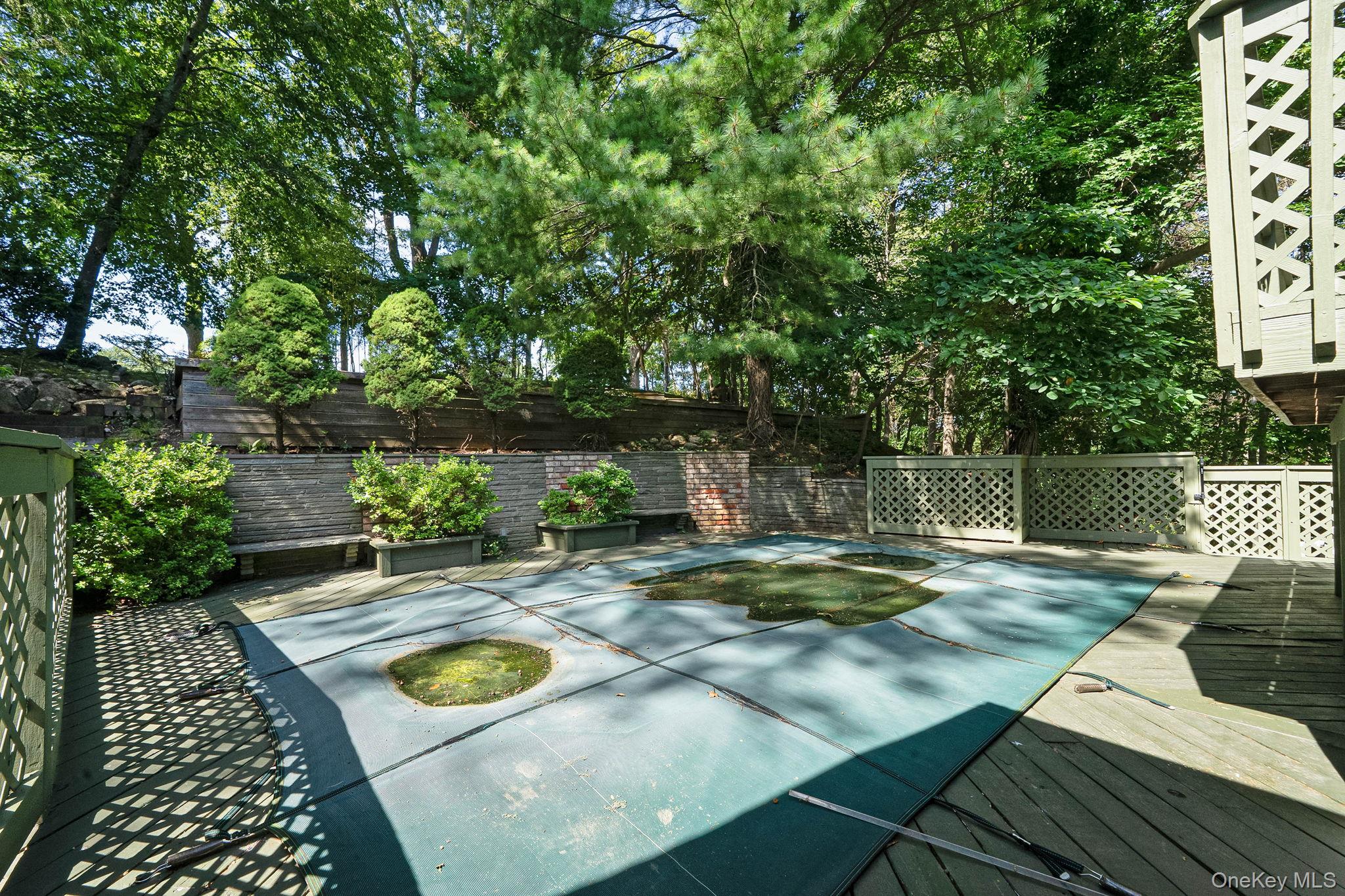 135 Oakside Drive Property Photo 14