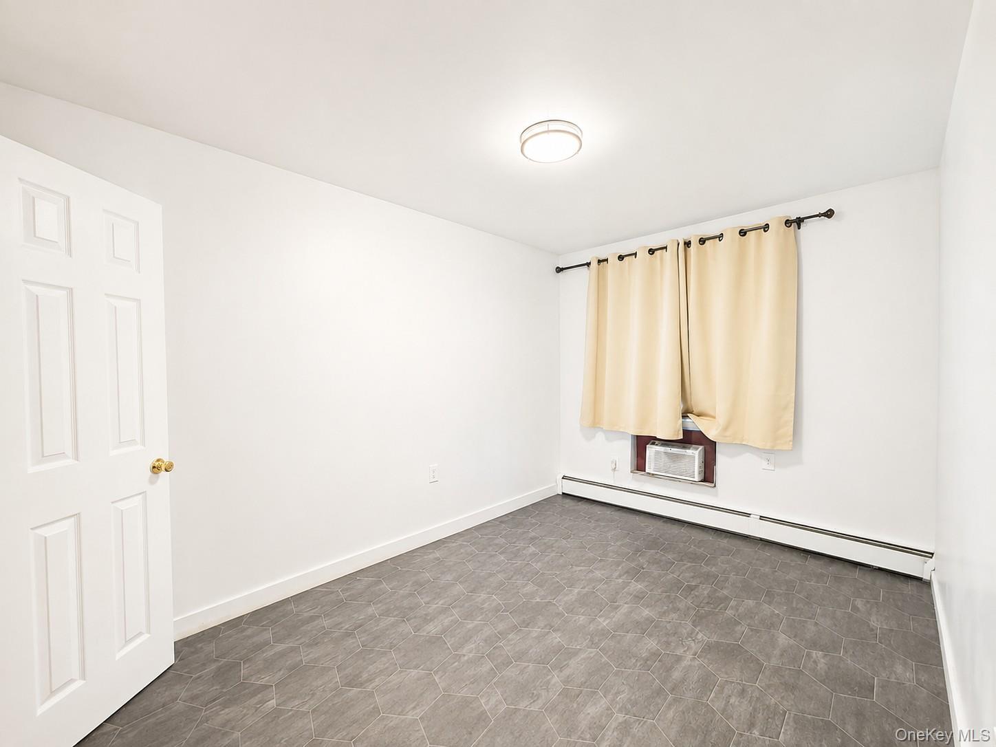 55-02 98 Street 2a Property Photo 3