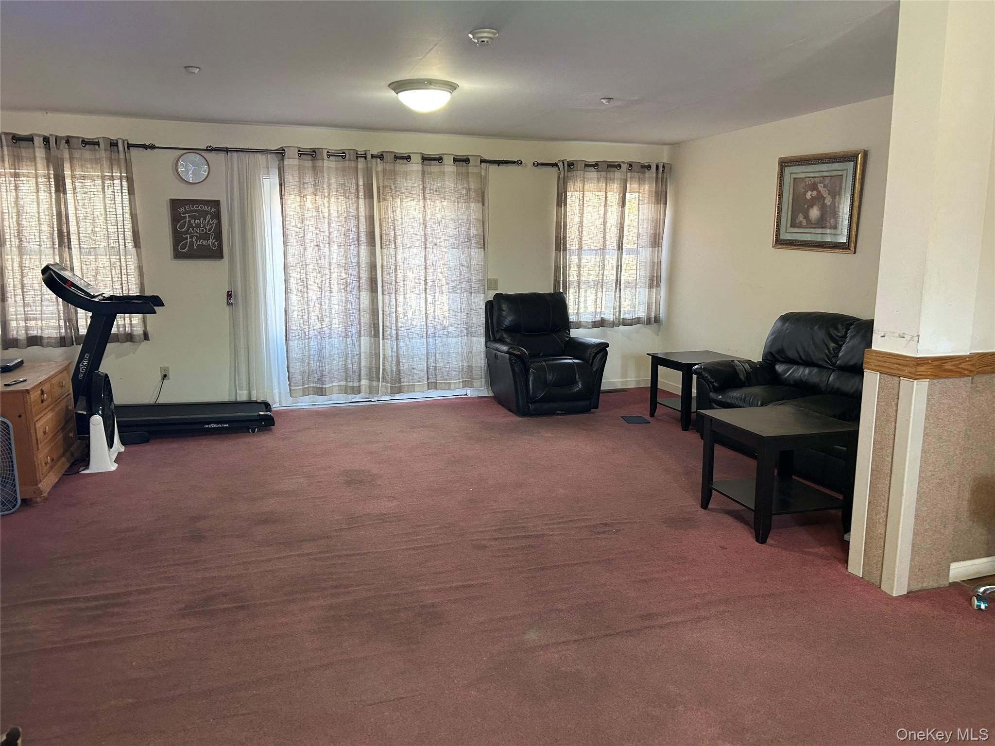 13 Rebecca Drive Property Photo 6