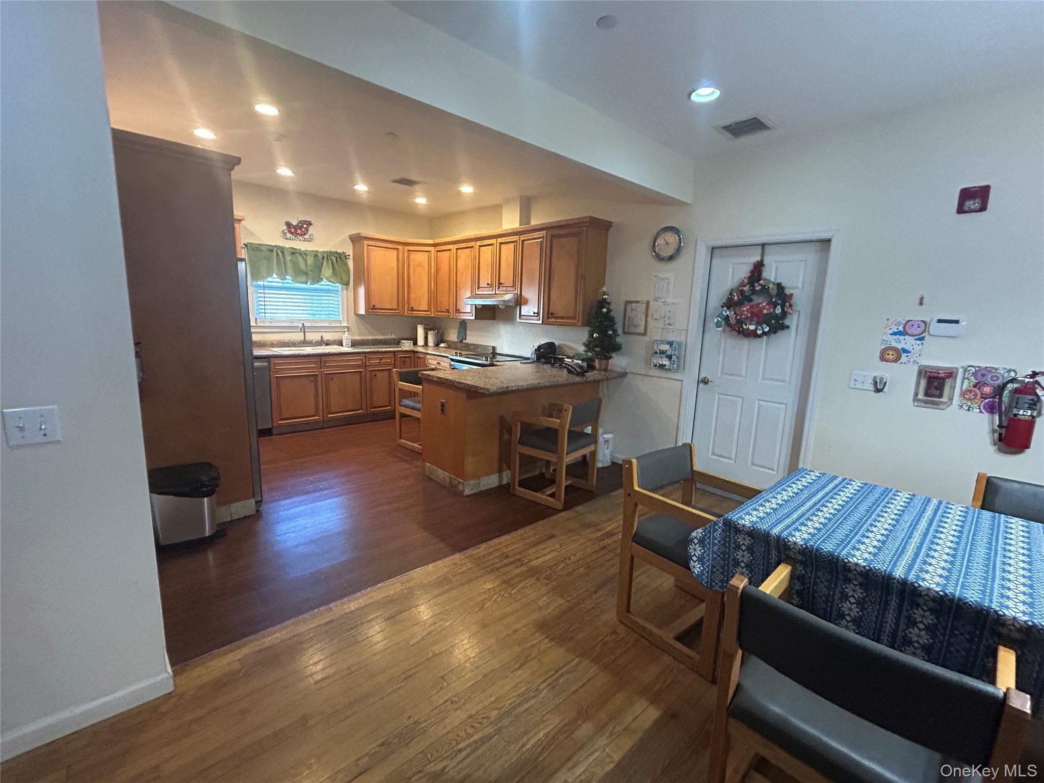 180 Simpson Road Property Photo 26