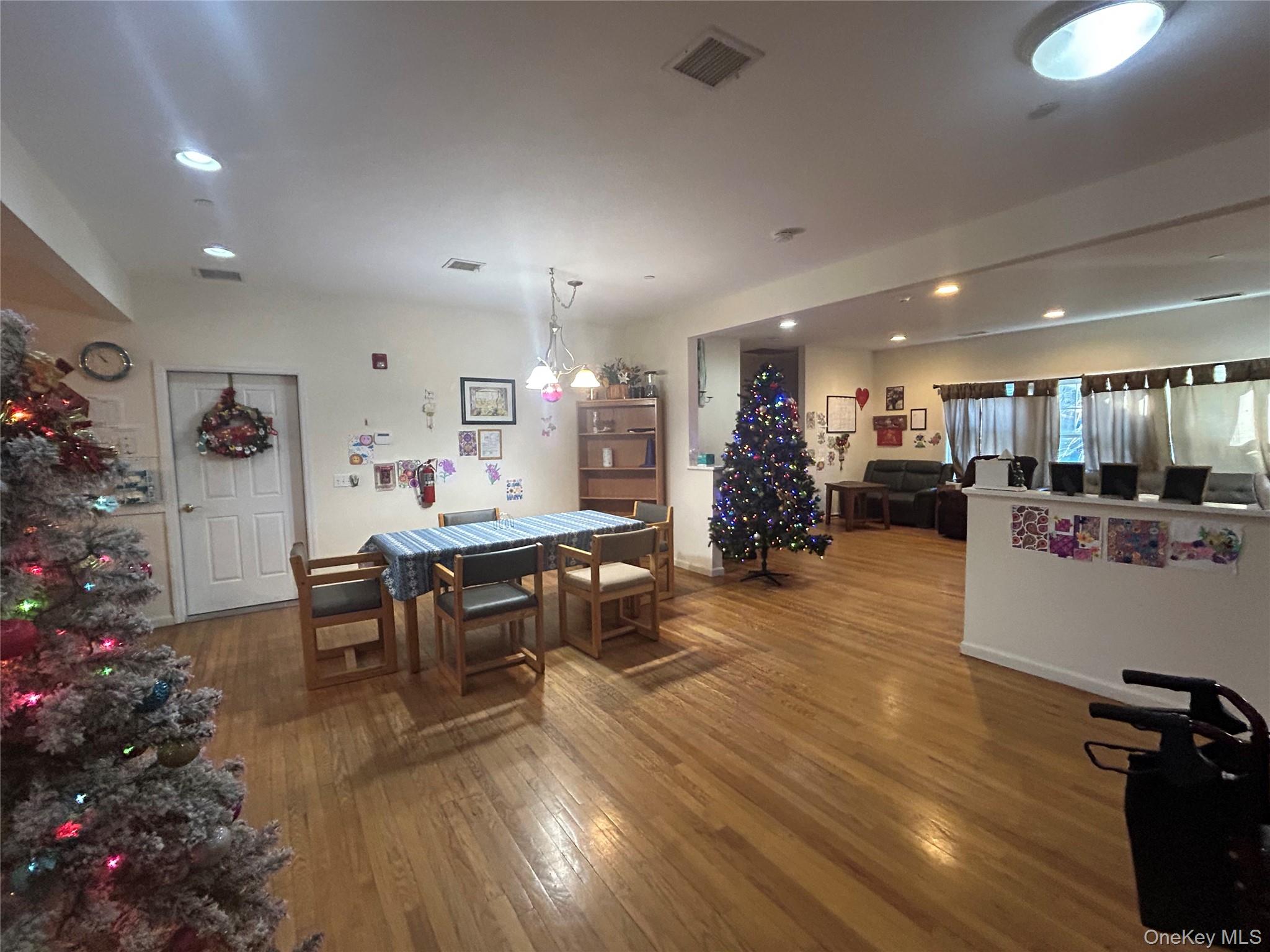 180 Simpson Road Property Photo 27