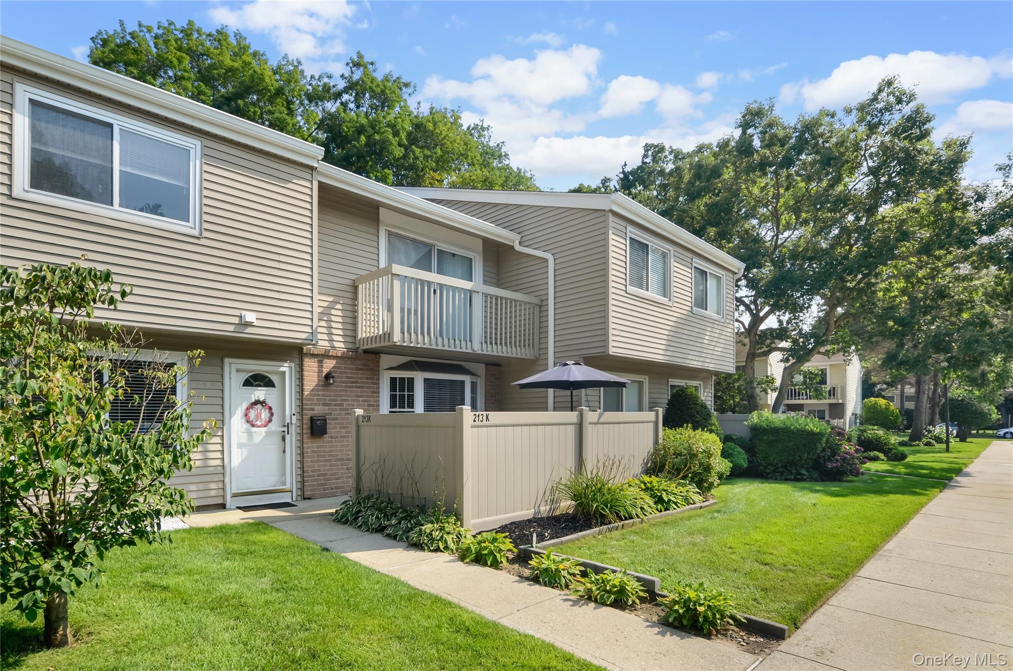 213 Springmeadow Drive K Property Photo 10