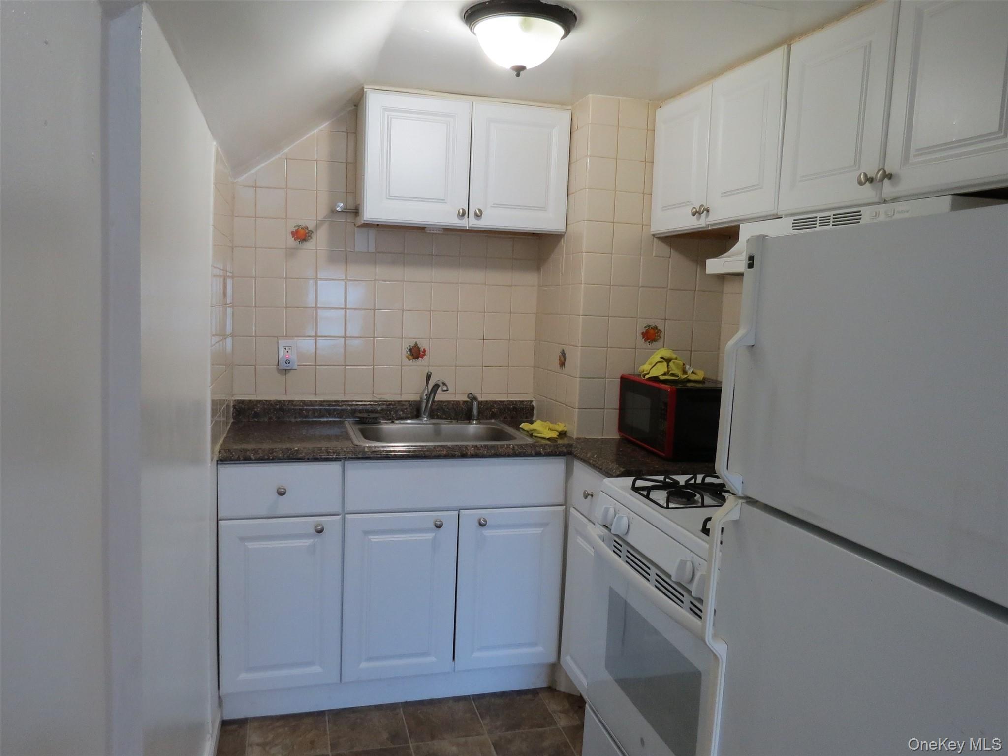 776 Route 284 Property Photo 4
