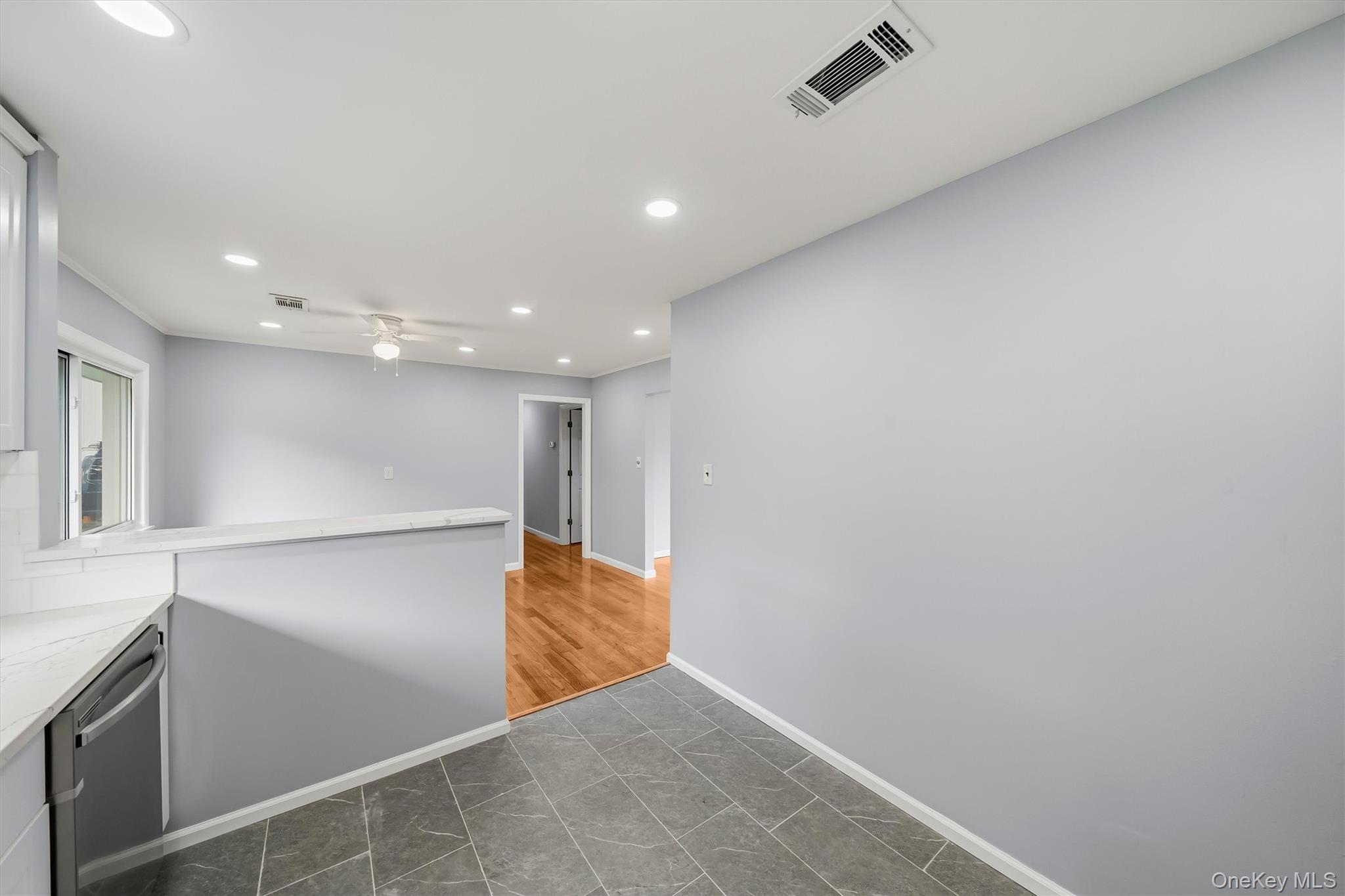 995 State Route 17k Property Photo 13