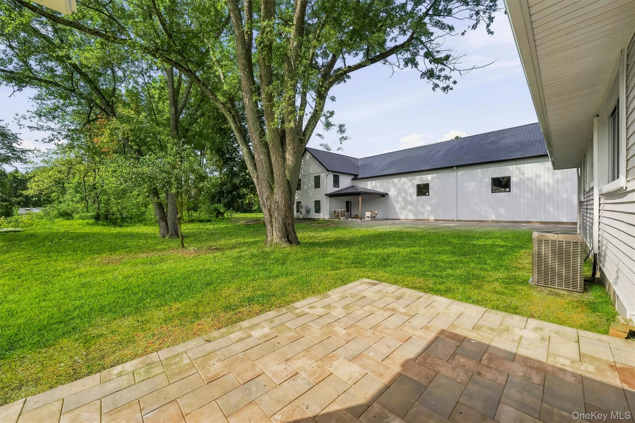 995 State Route 17k Property Photo 33