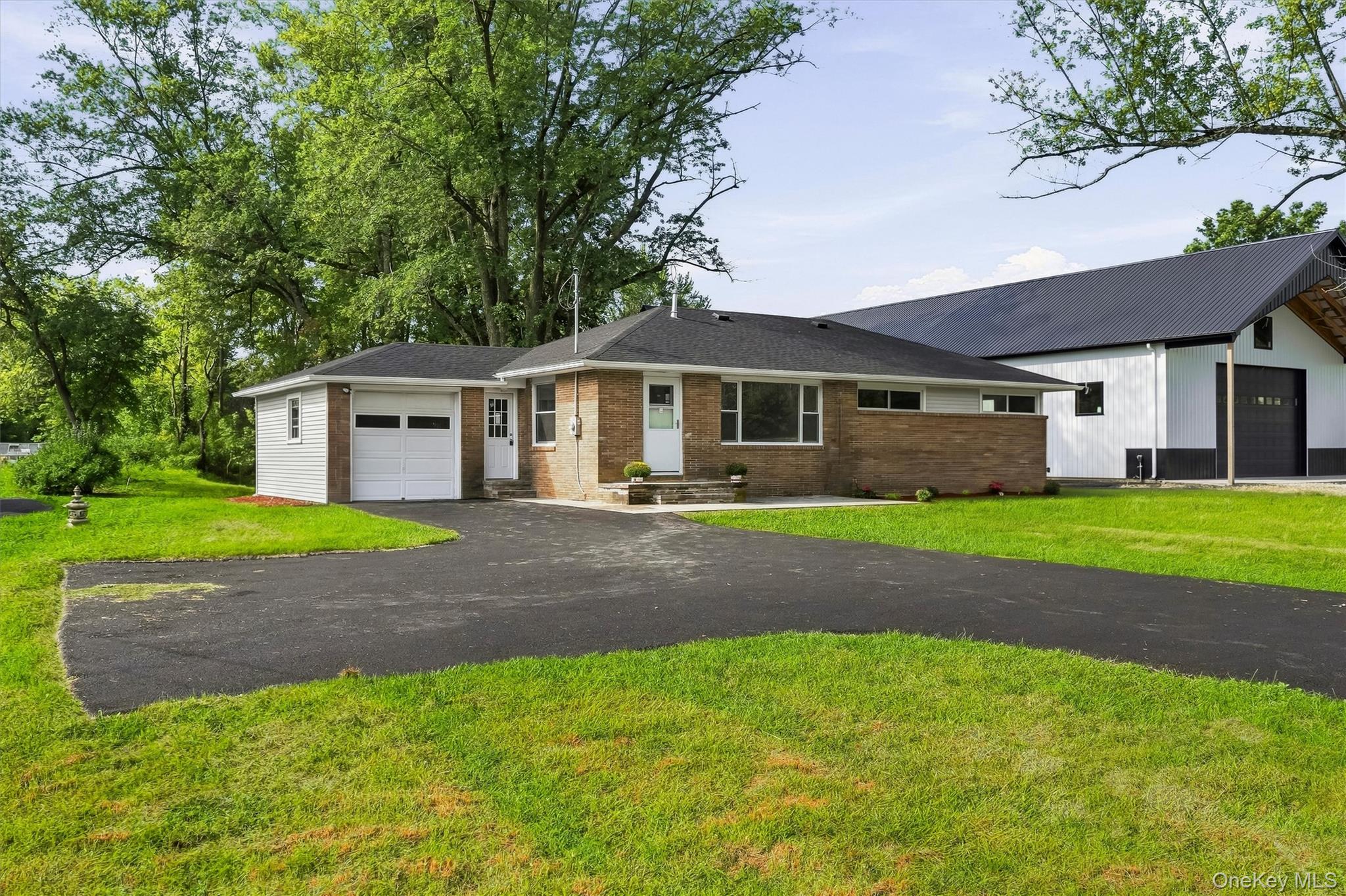 995 State Route 17k Property Photo 39