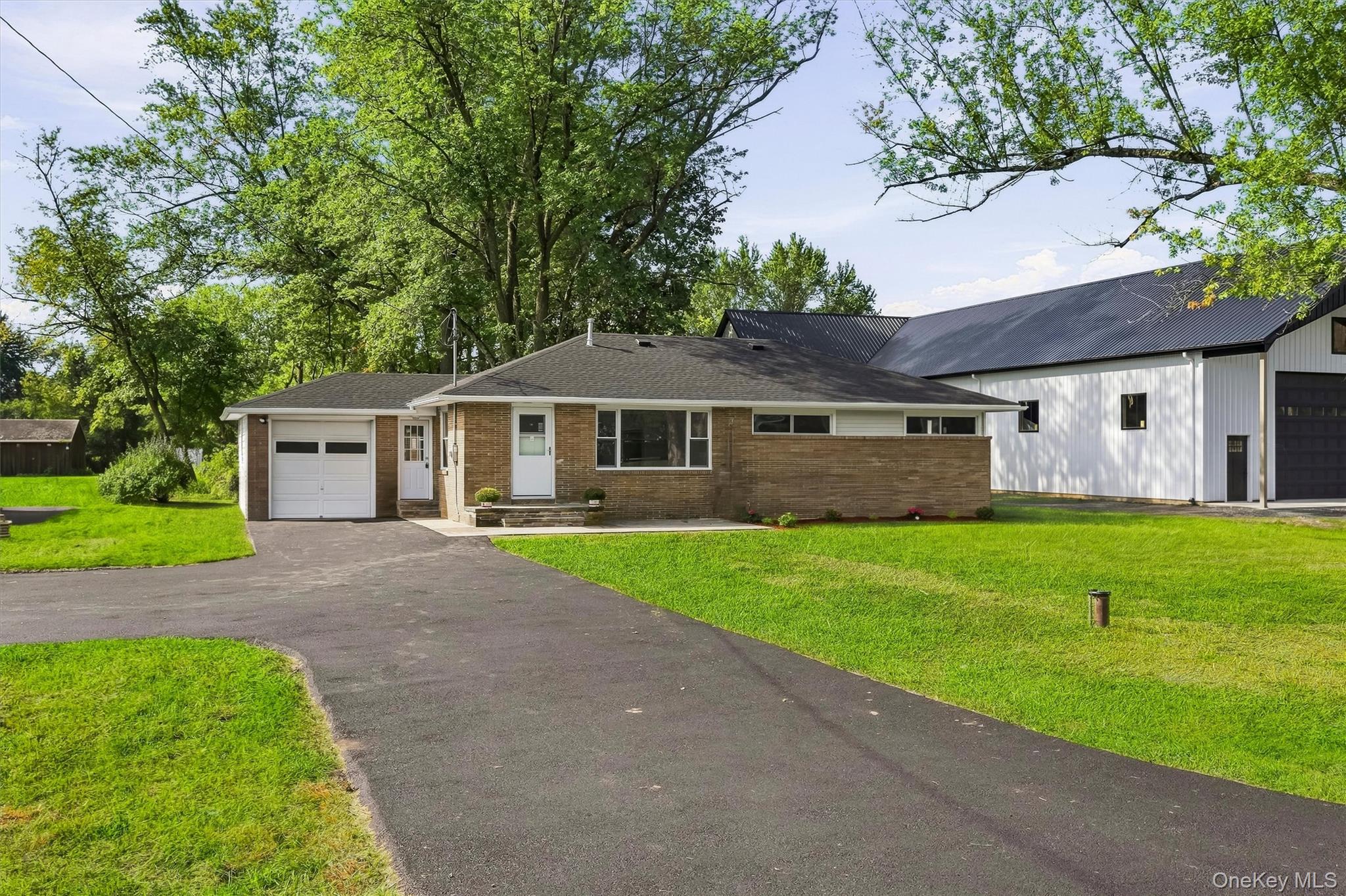 995 State Route 17k Property Photo 42