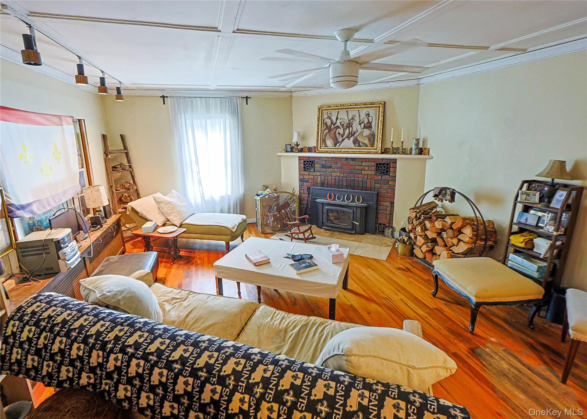 1085 Violet Avenue Property Photo 10
