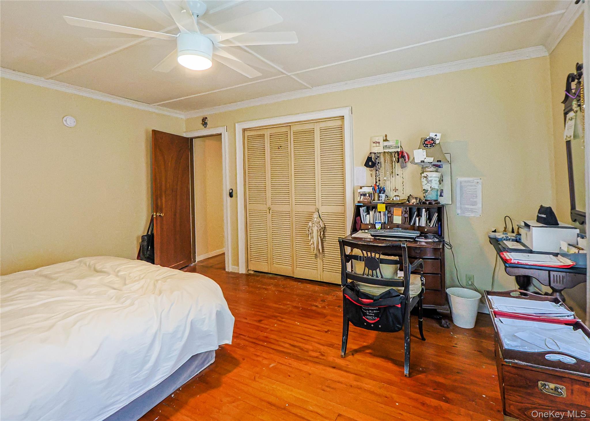 1085 Violet Avenue Property Photo 13