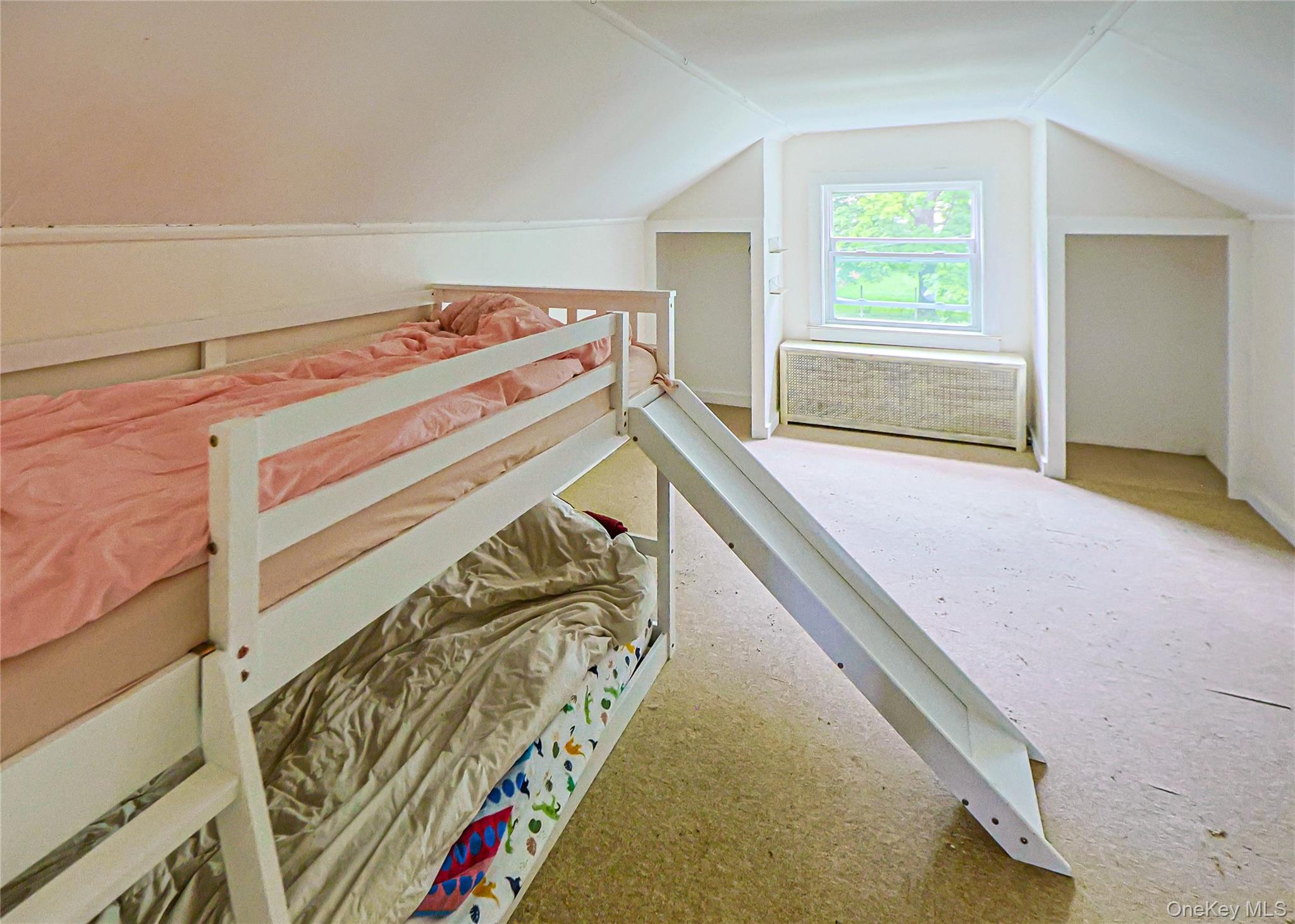 1085 Violet Avenue Property Photo 21