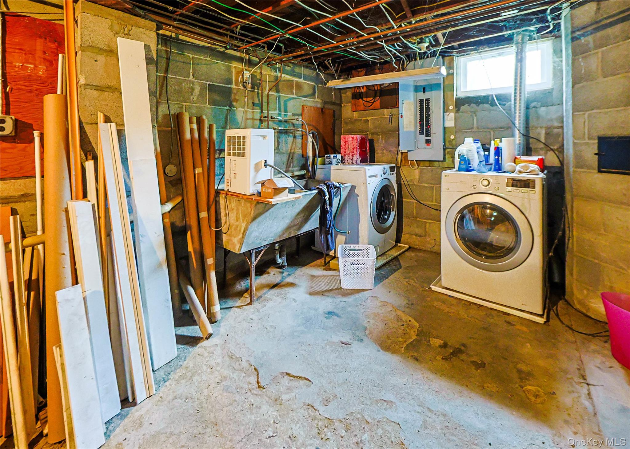 1085 Violet Avenue Property Photo 29