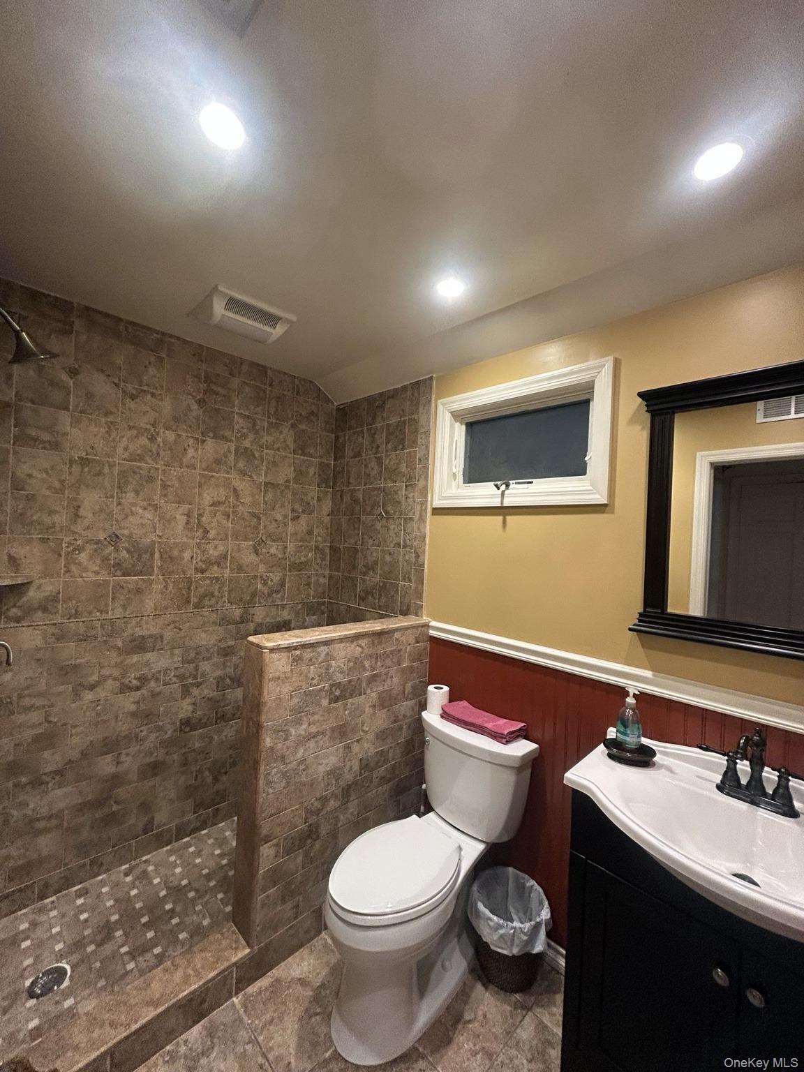 2 Ruth Place Property Photo 7