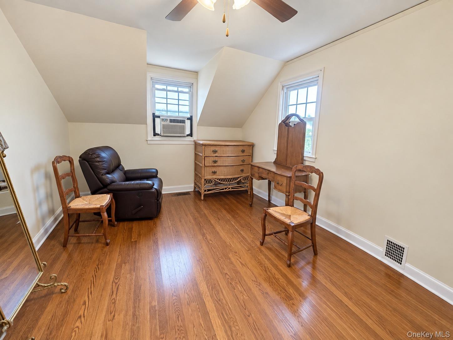 2 Ruth Place Property Photo 13