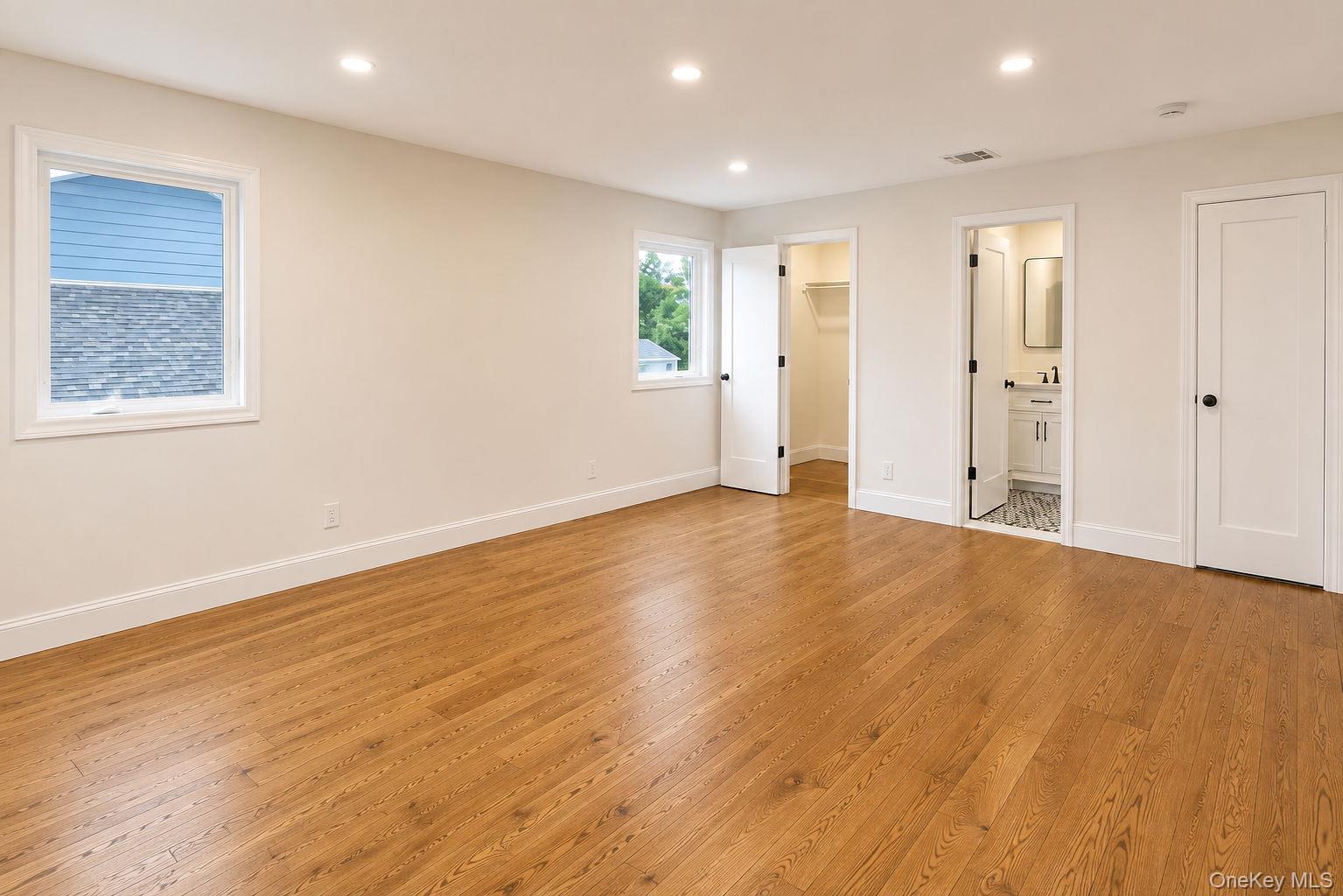 441 Roslyn Road Property Photo 28