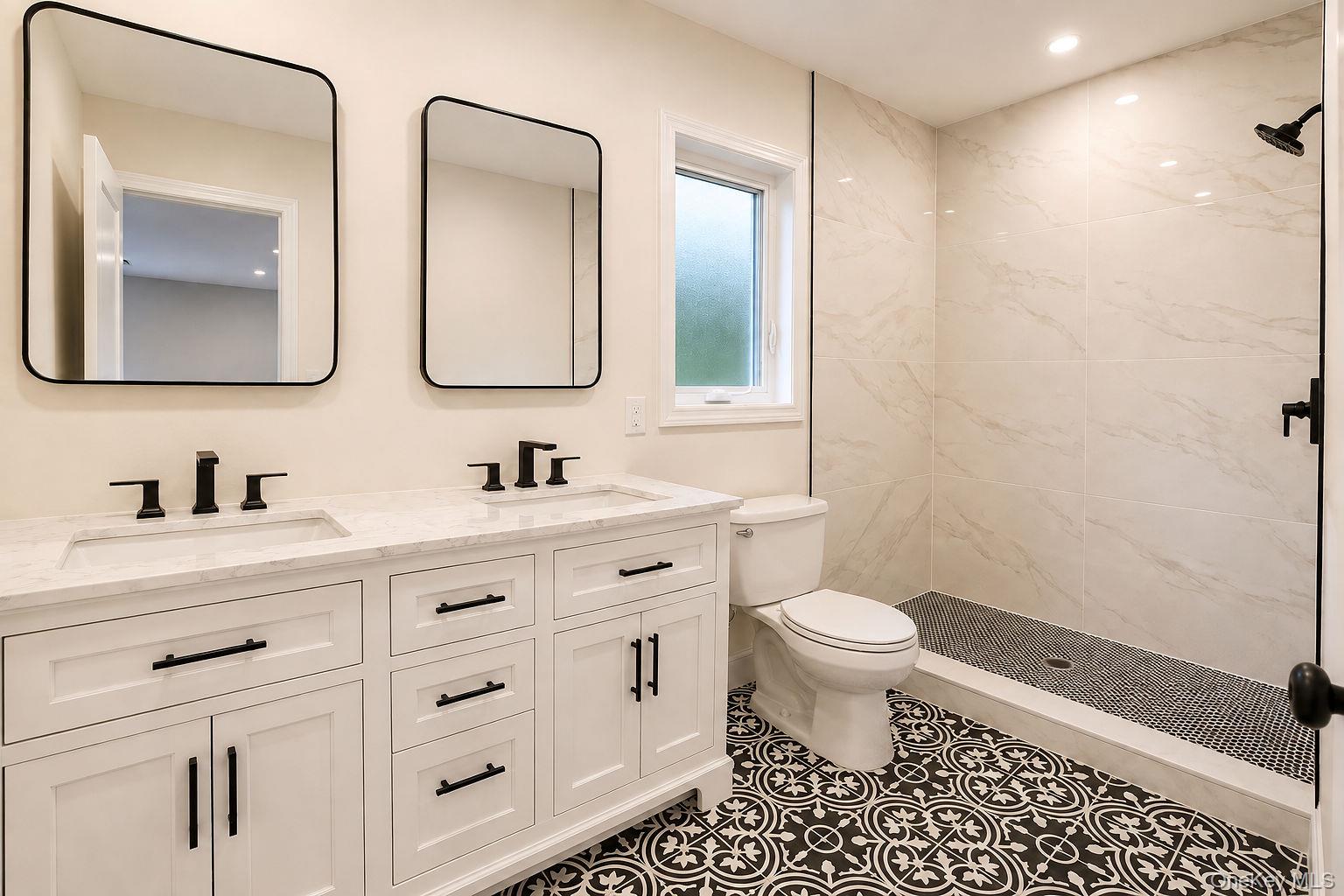 441 Roslyn Road Property Photo 30