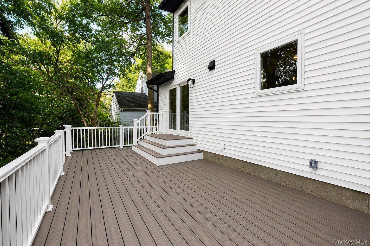 441 Roslyn Road Property Photo 46