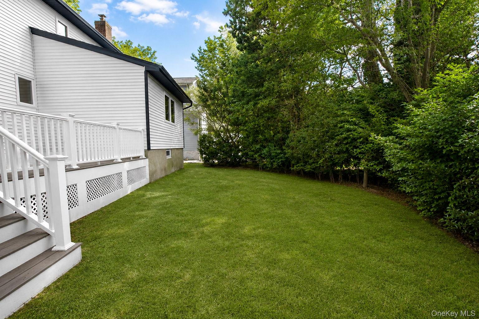 441 Roslyn Road Property Photo 49