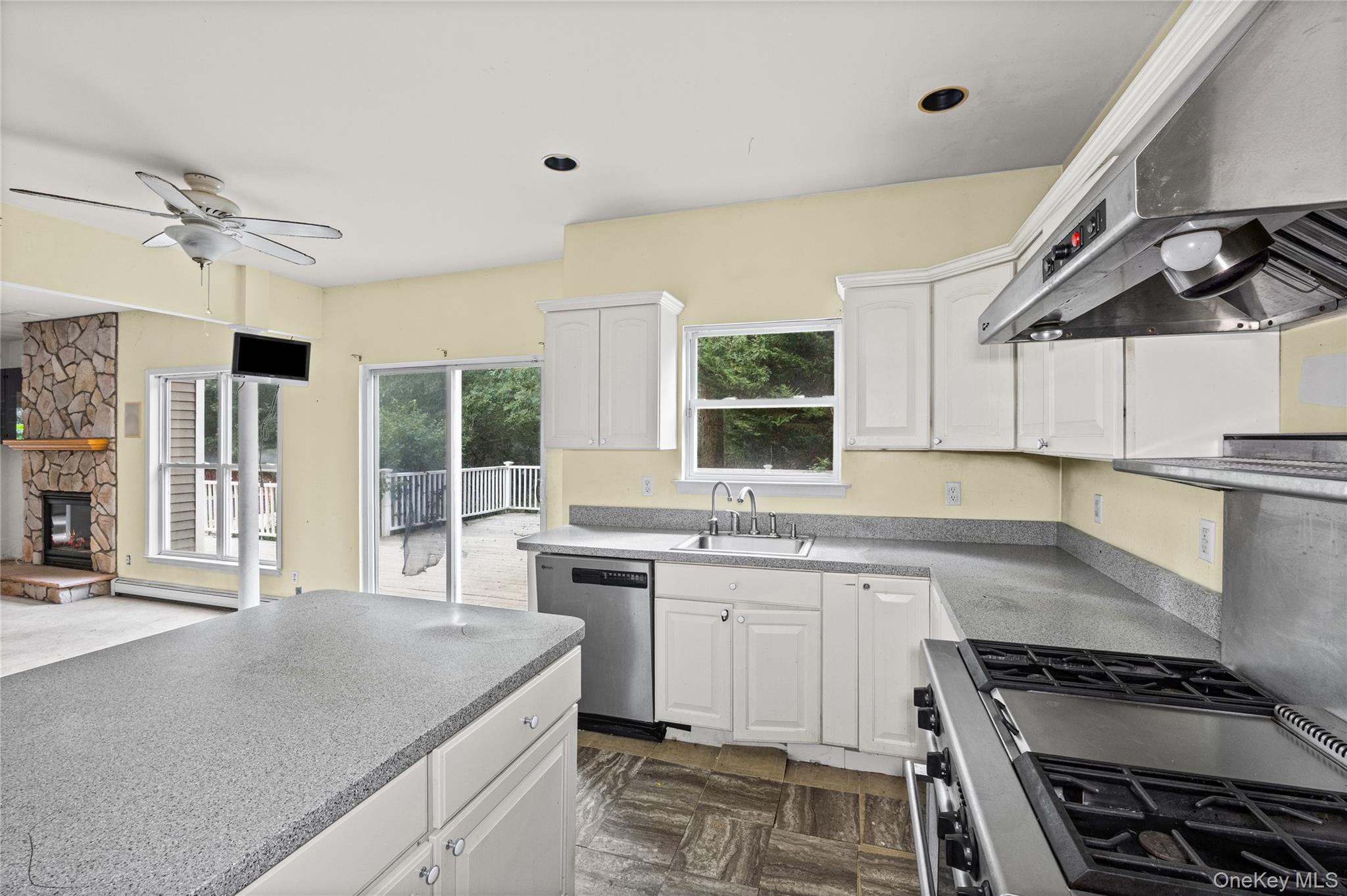 16 Jacobsen Court Property Photo 22