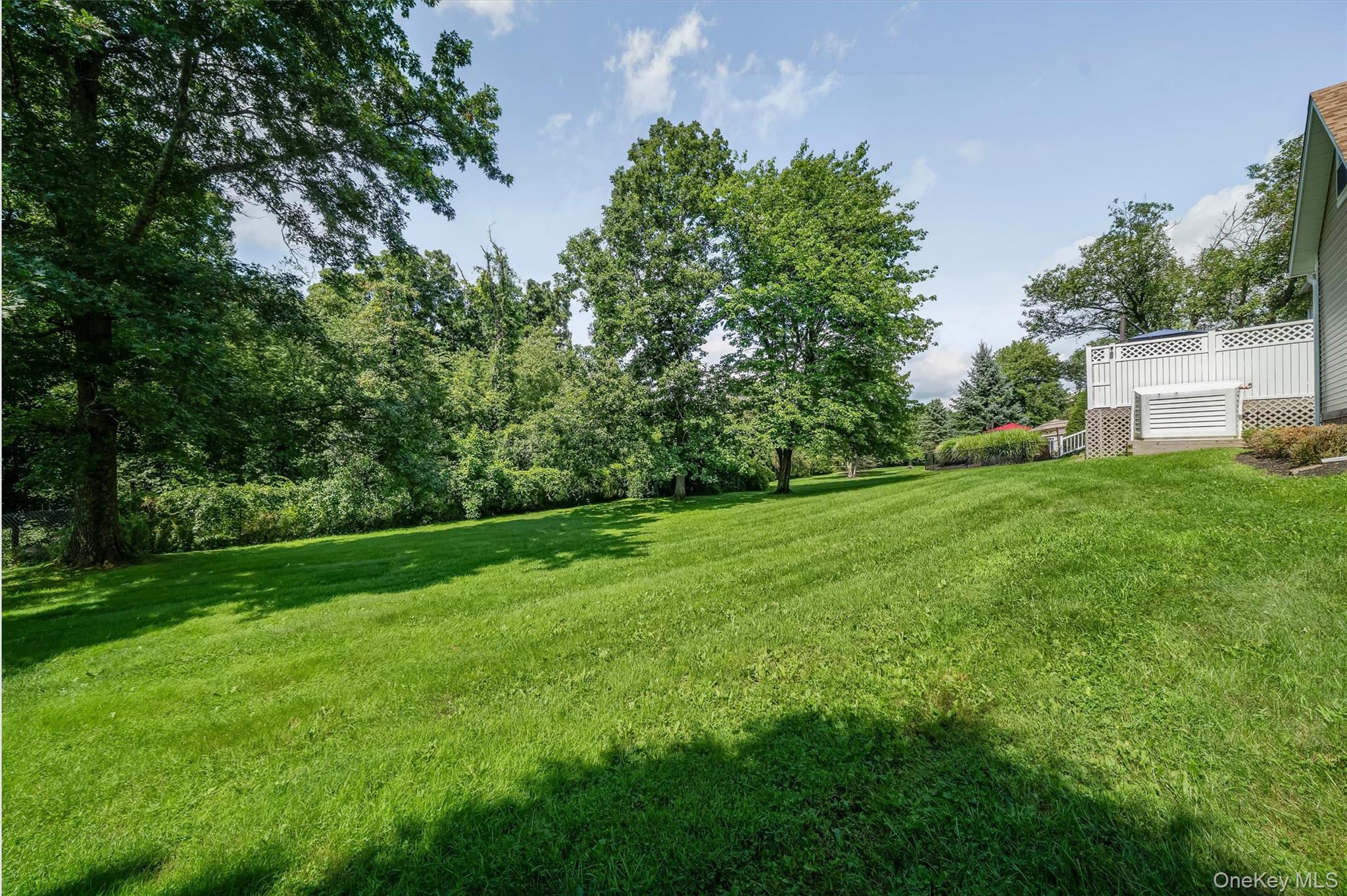112 Mercury Court Property Photo 46