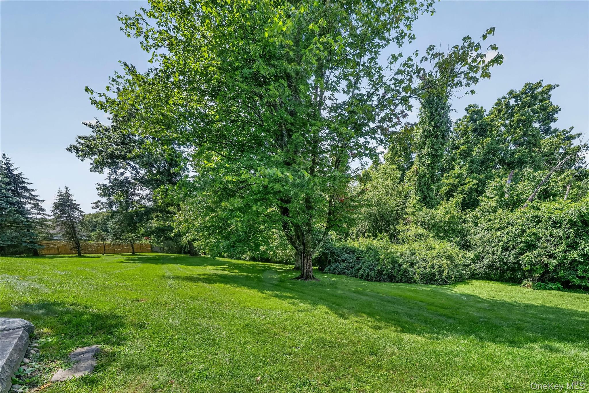 112 Mercury Court Property Photo 47