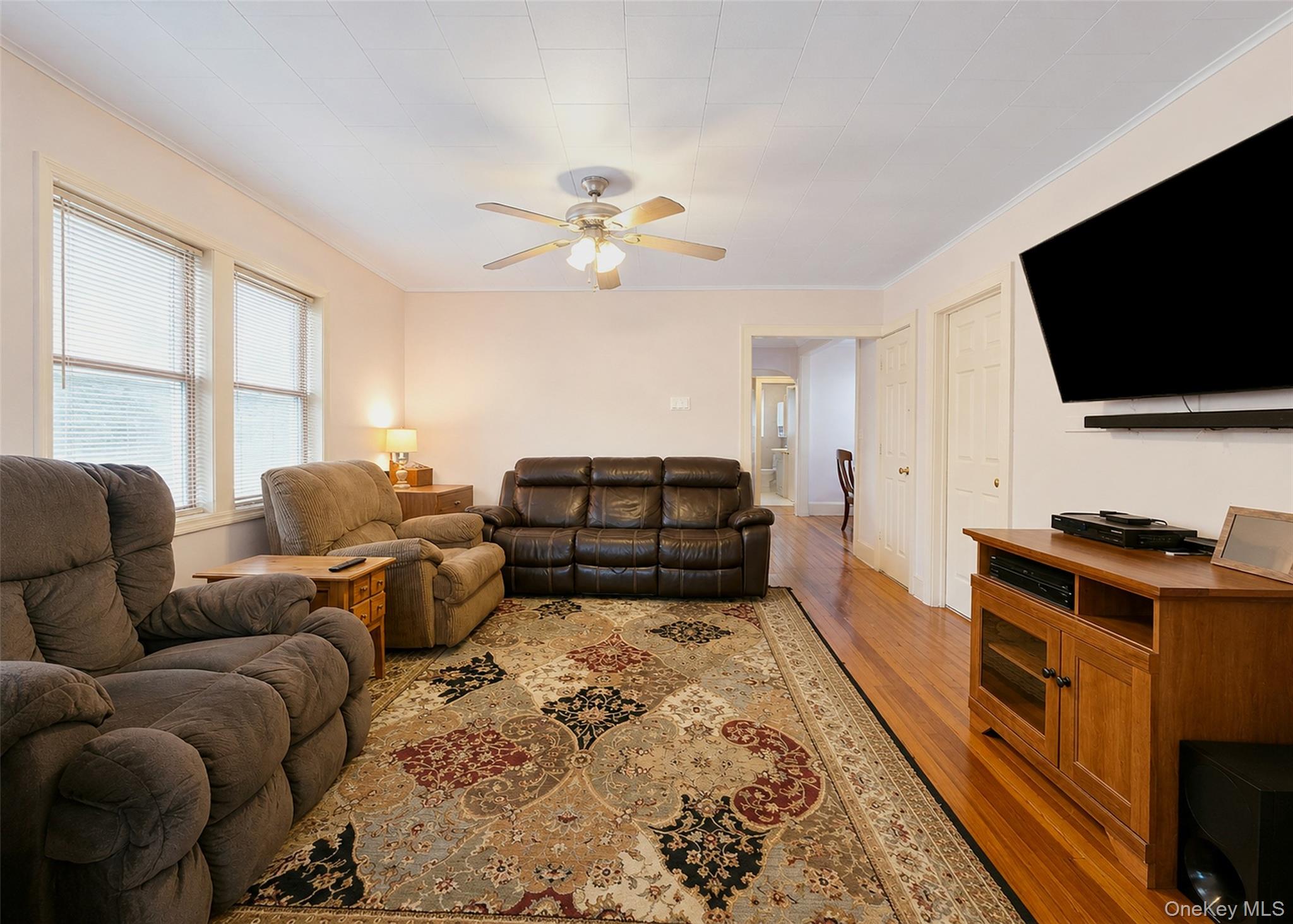 170 Woodycrest Drive Property Photo 6