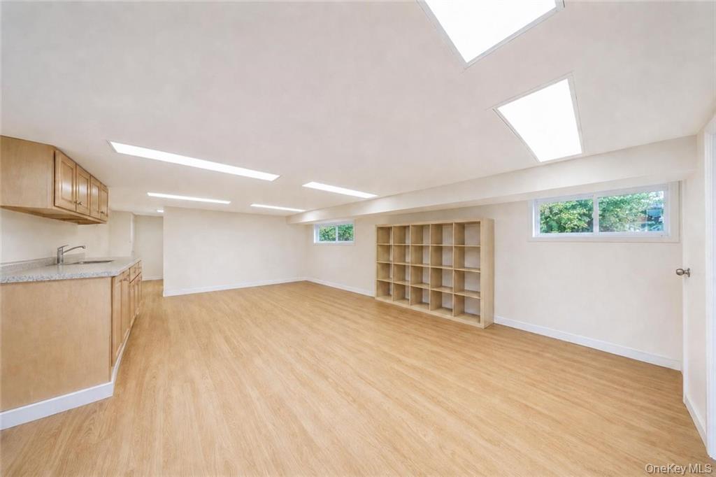 1024 68th Street Property Photo 16