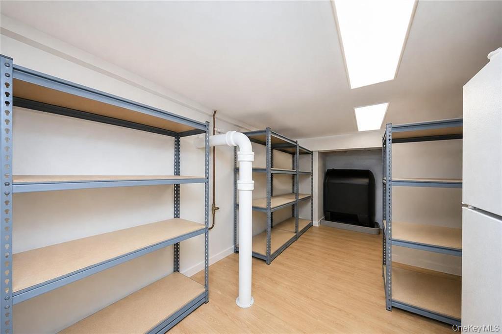1024 68th Street Property Photo 18