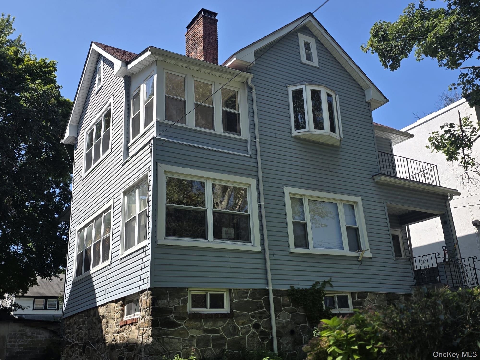 420 Bedford Avenue Property Photo 1