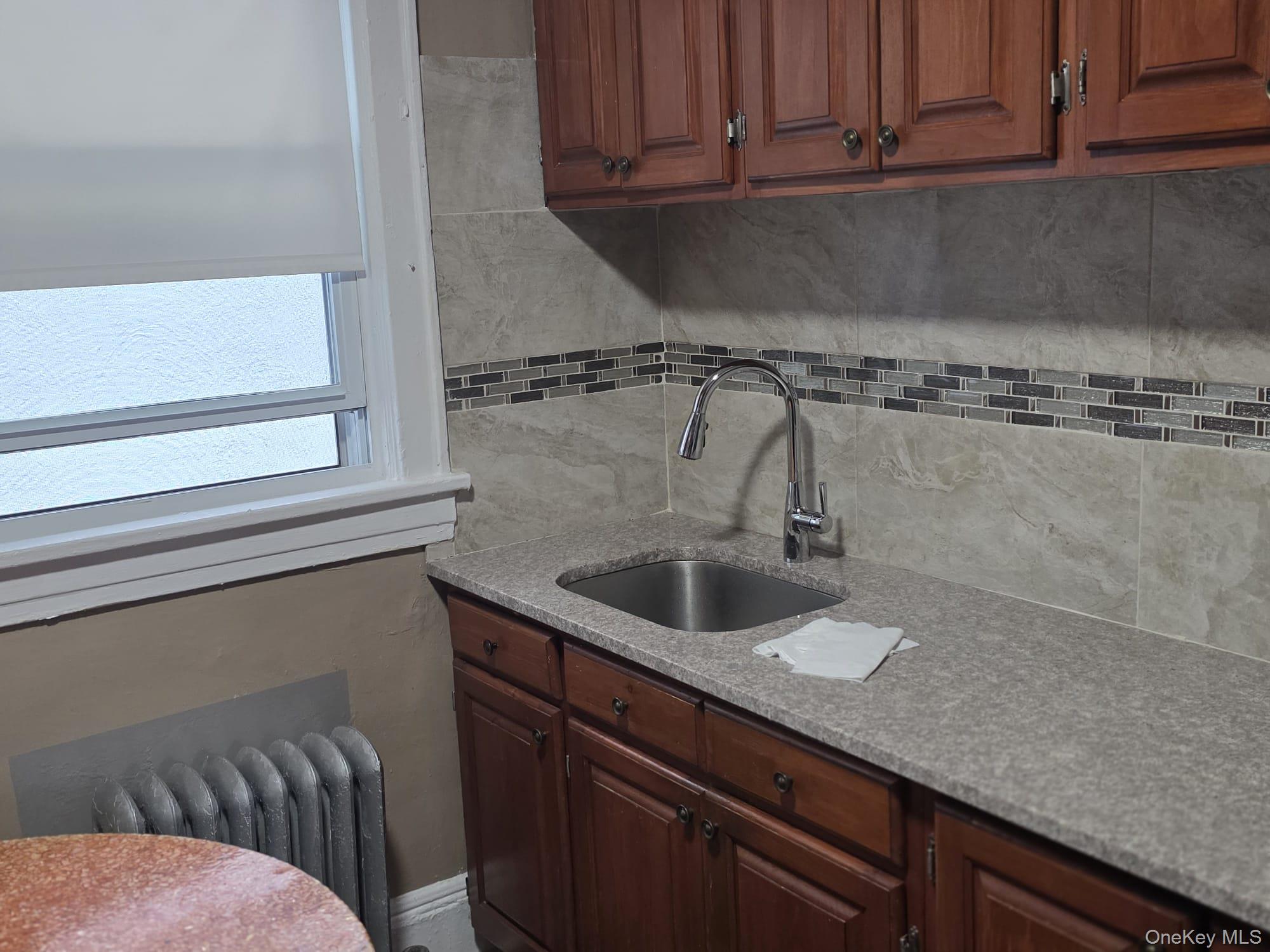 420 Bedford Avenue Property Photo 9