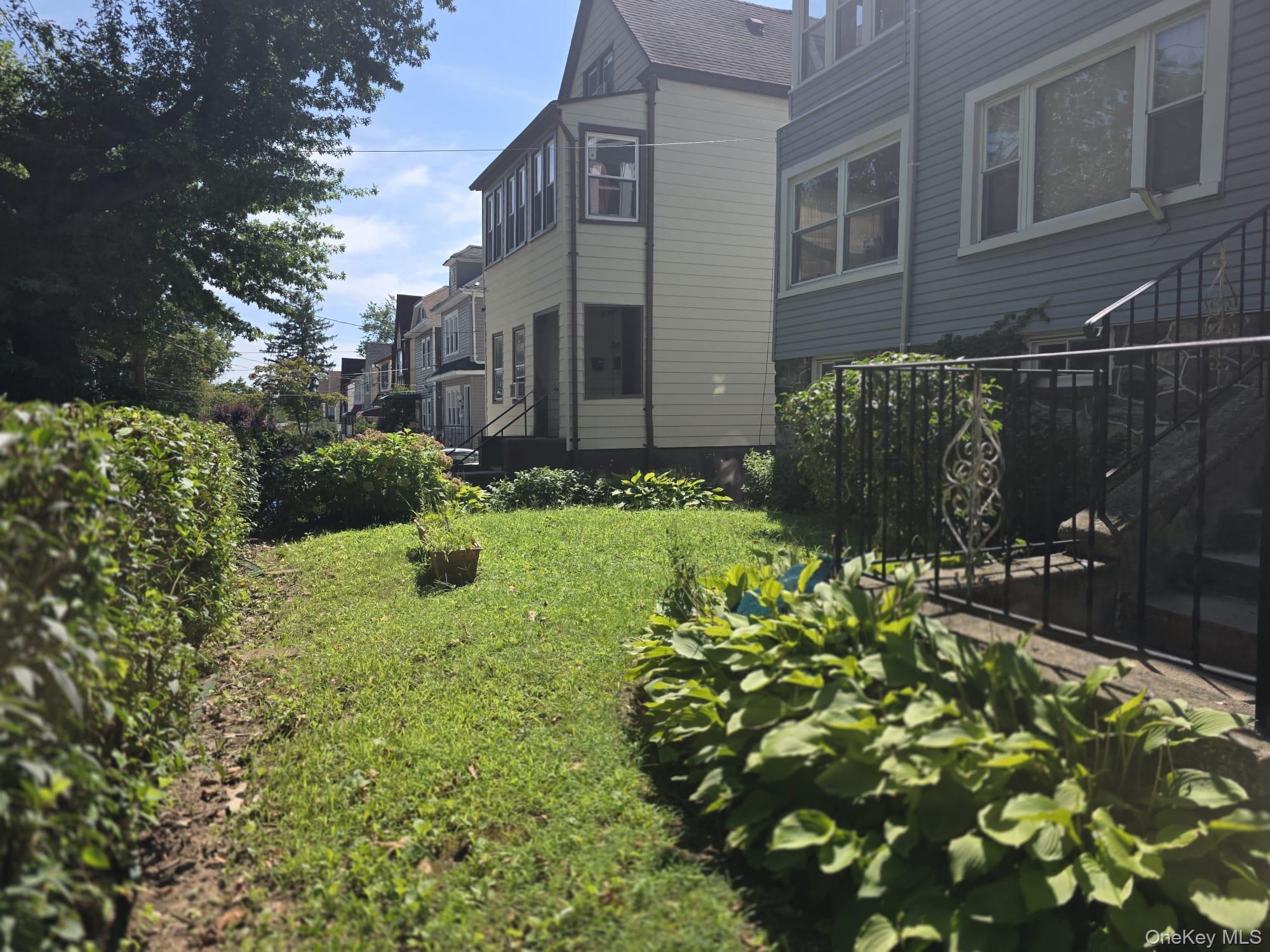 420 Bedford Avenue Property Photo 33