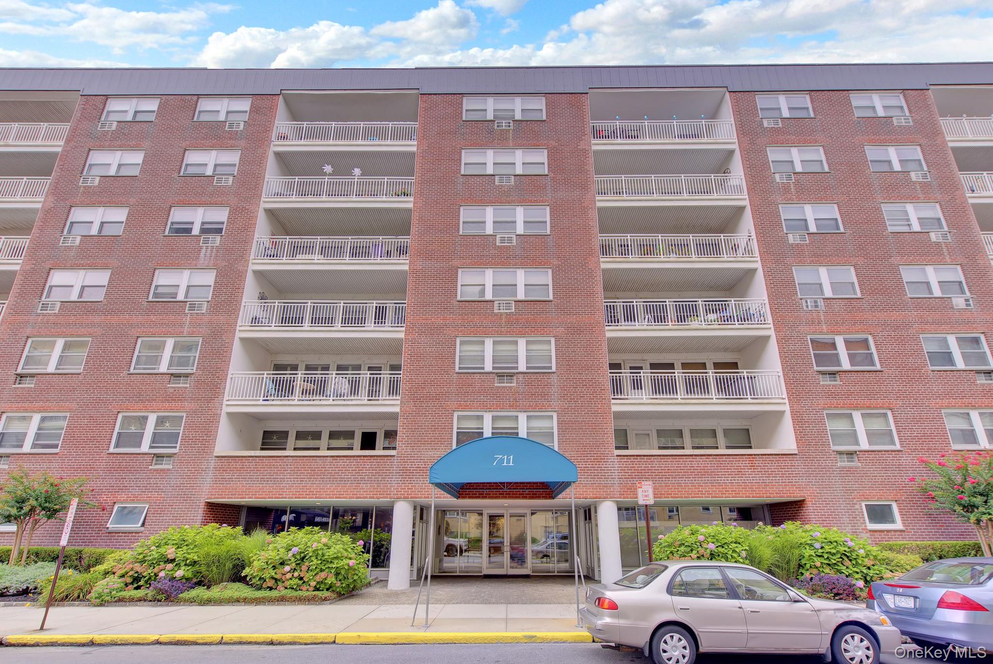 711 Shore Road 1N Property Photo 1