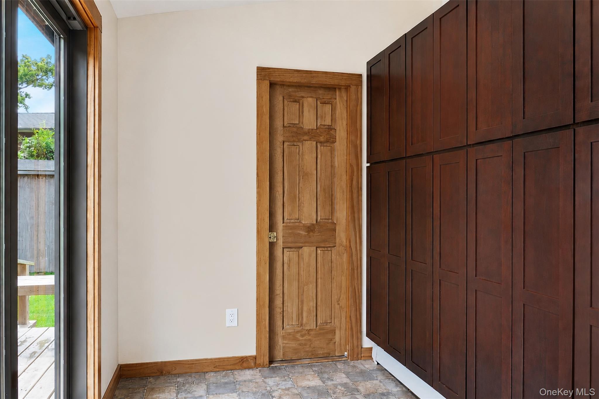 12 Clover Lane Property Photo 19