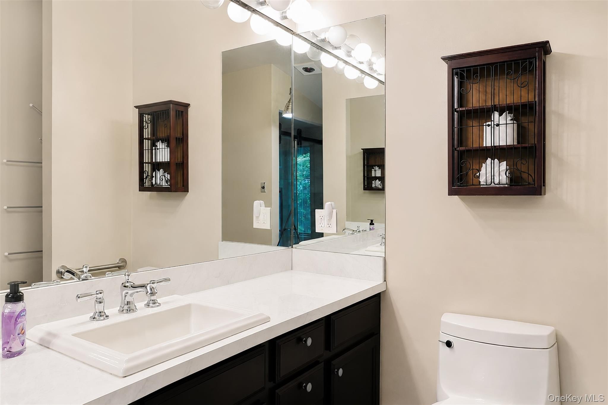 12 Clover Lane Property Photo 24