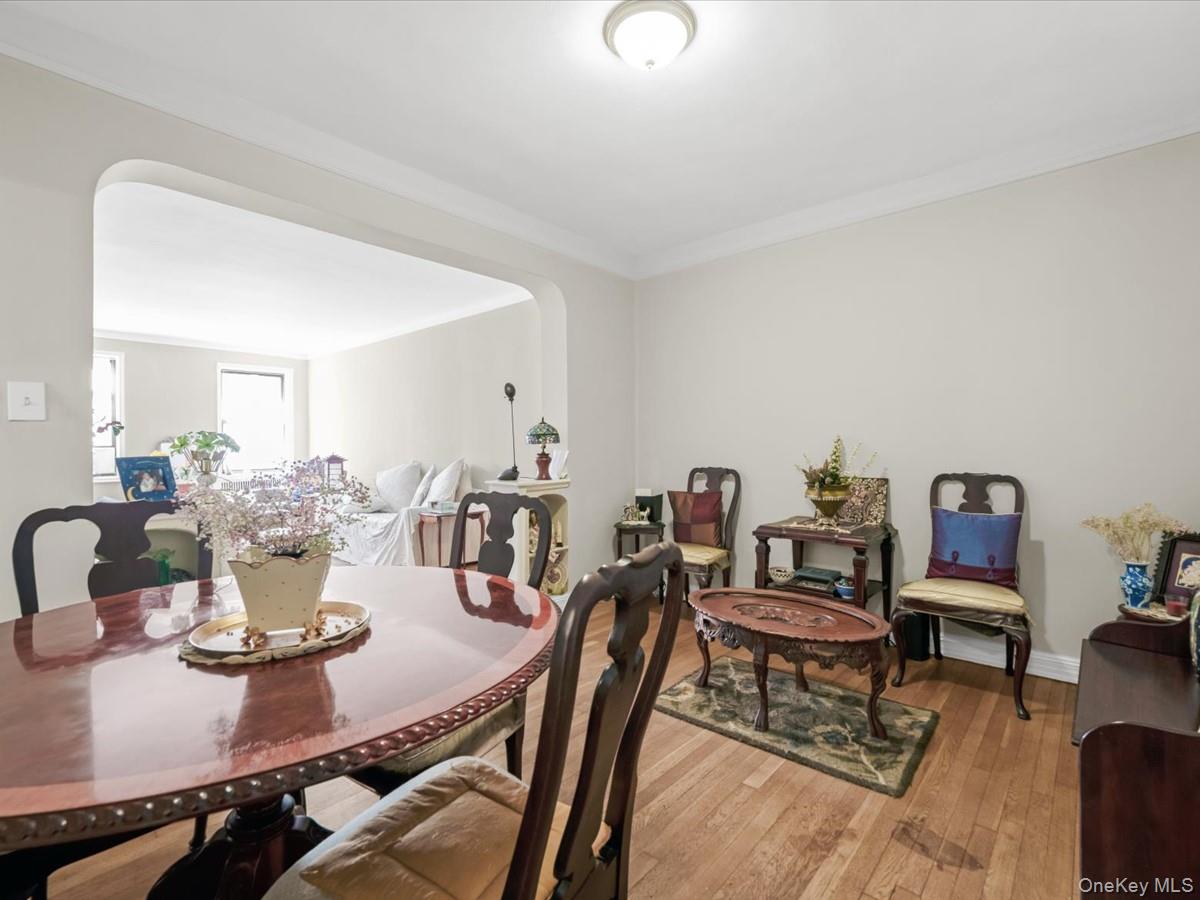 69-10 Yellowstone Boulevard 202 Property Photo 6