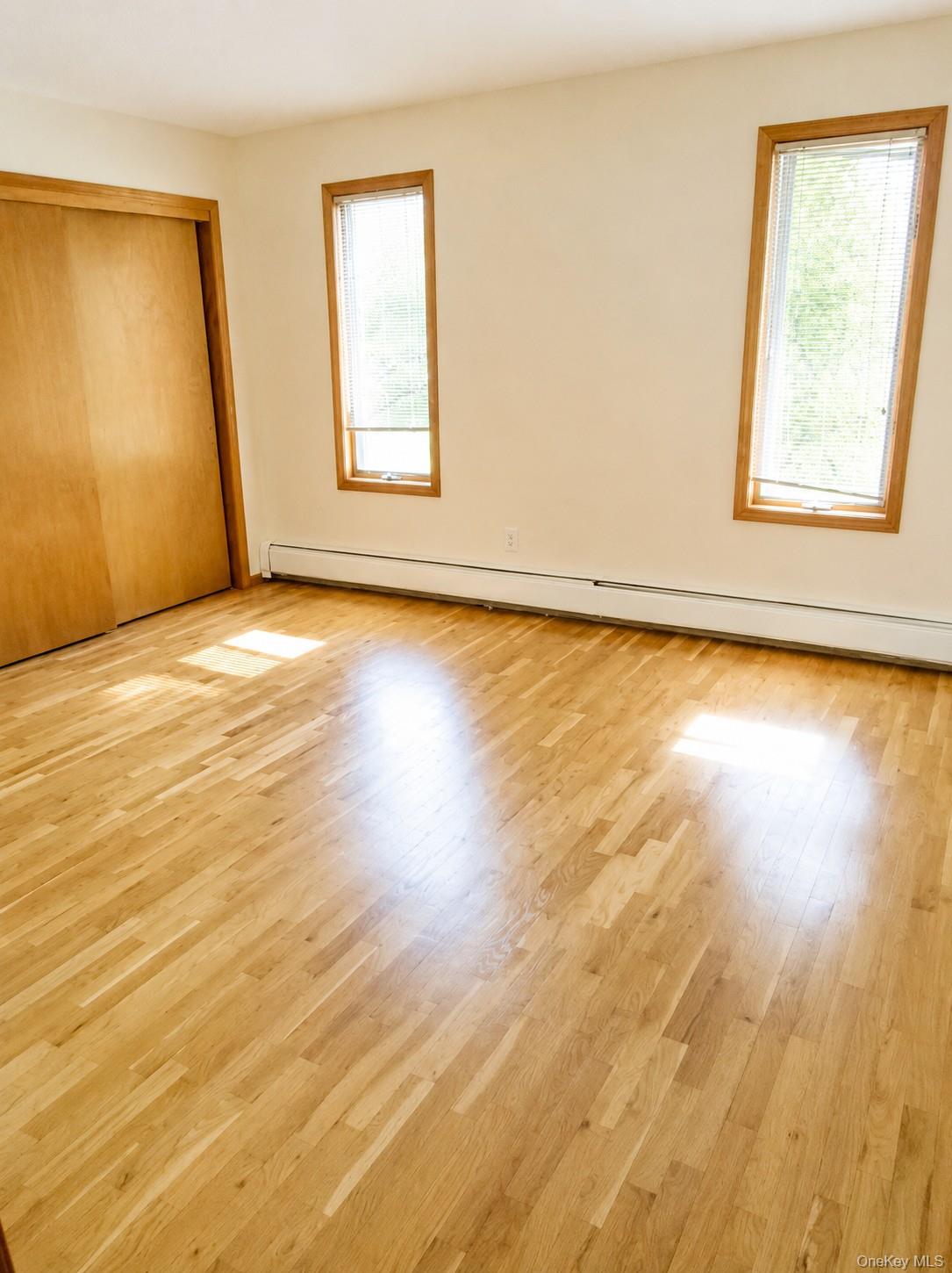 8 Friend Court Property Photo 17