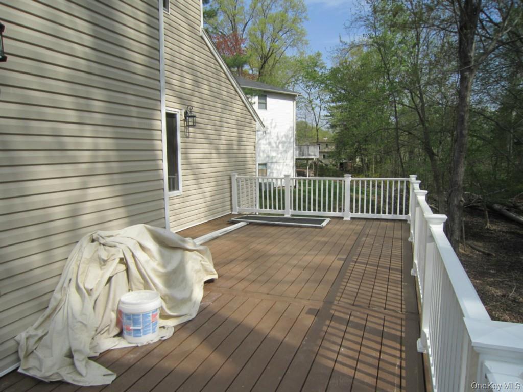 8 Friend Court Property Photo 27