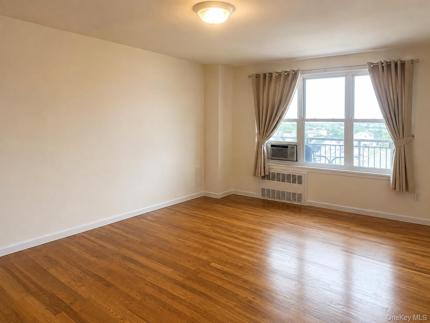 855 Broadway 5c Property Photo 2