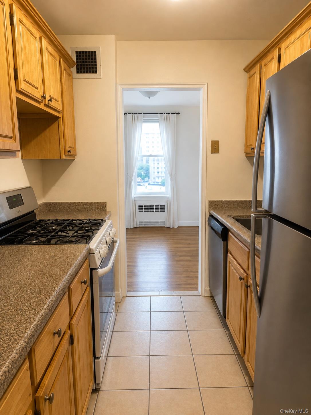 855 Broadway 5c Property Photo 5
