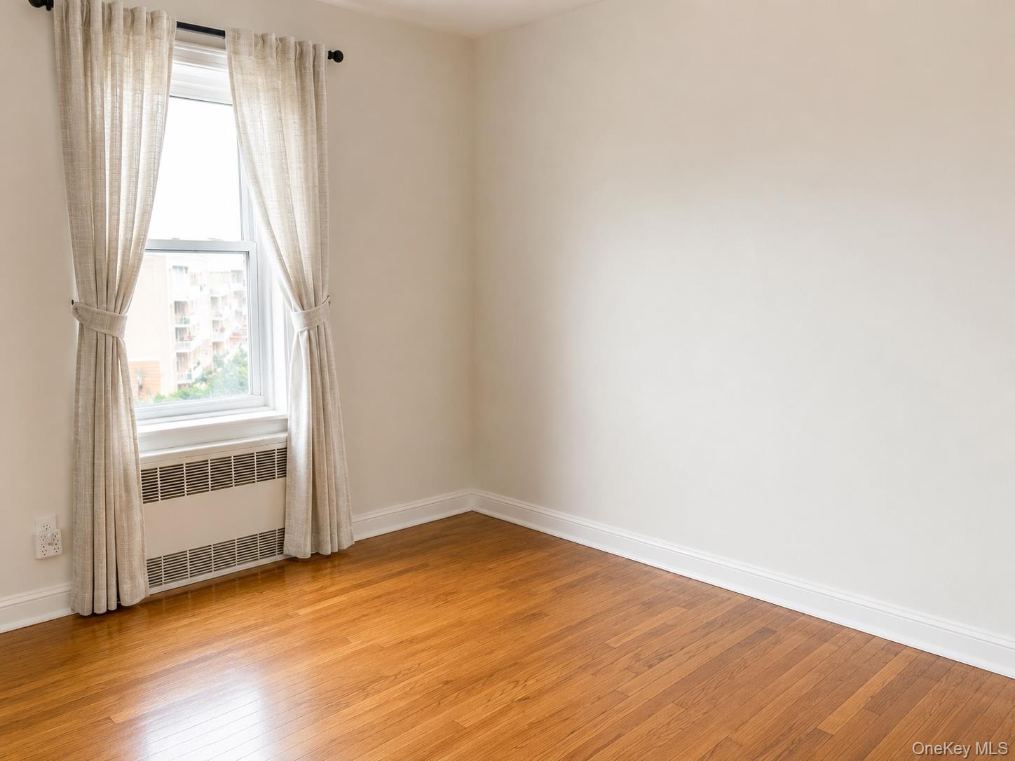 855 Broadway 5c Property Photo 8