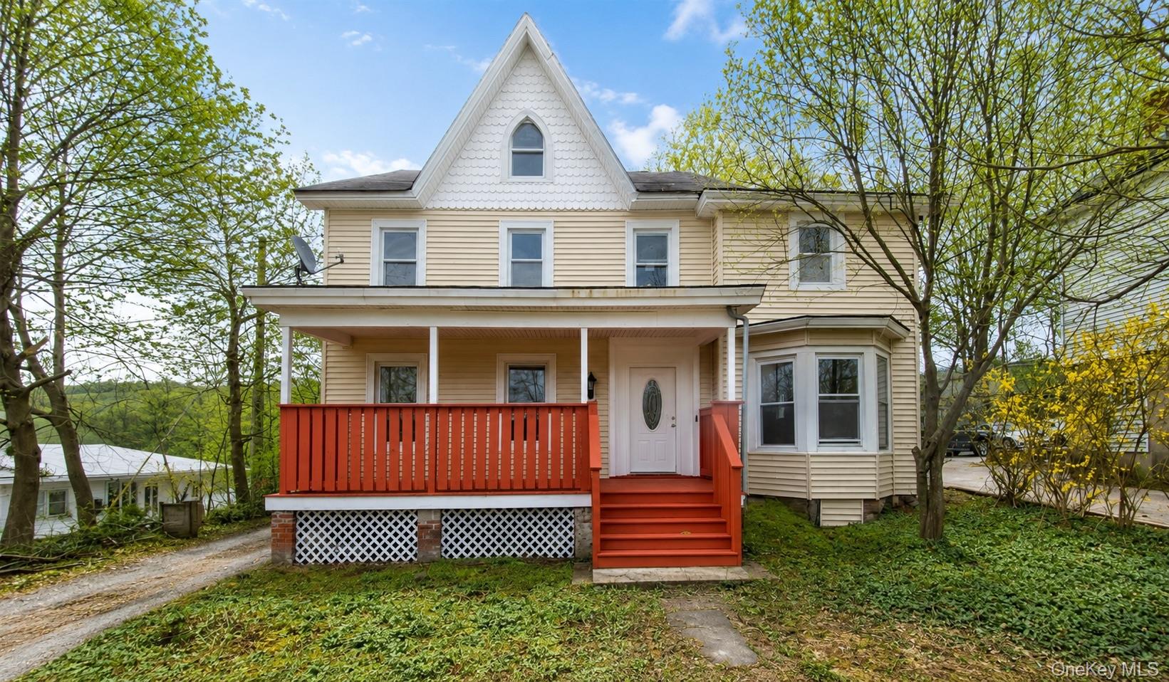 8 Smith Clove Road Property Photo 1