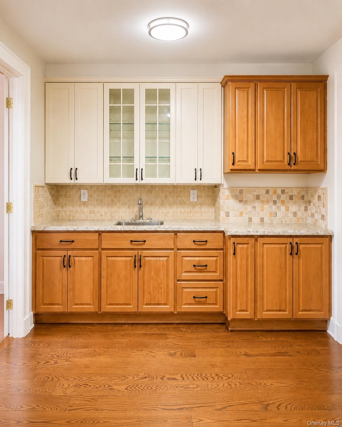 8 Smith Clove Road Property Photo 3
