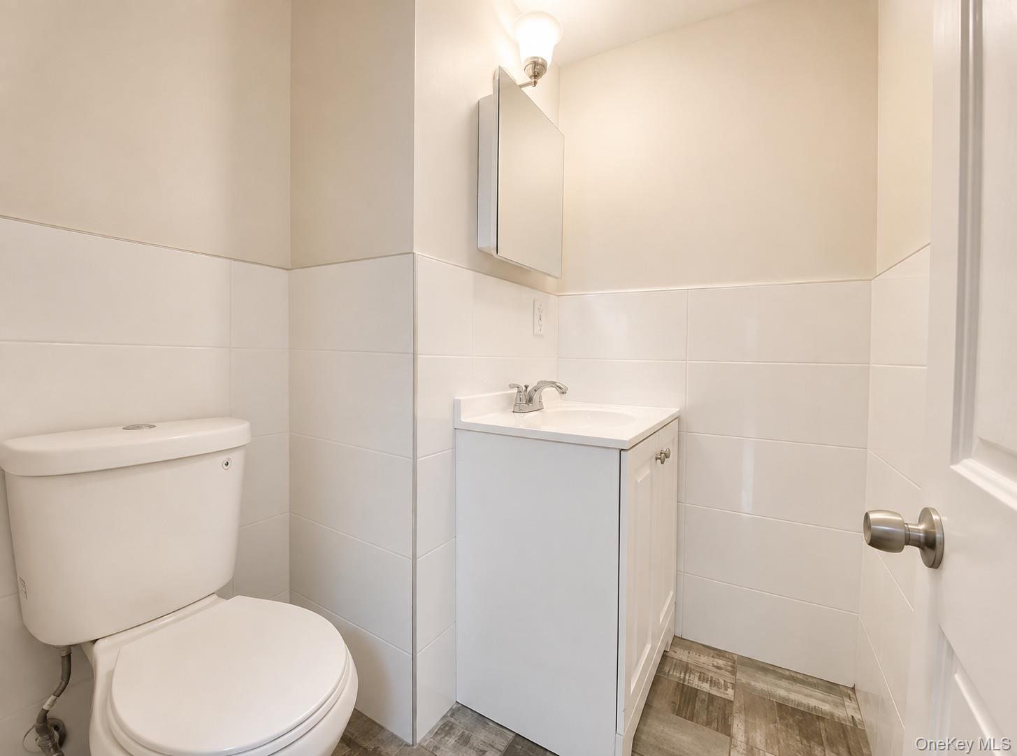 8 Smith Clove Road Property Photo 9