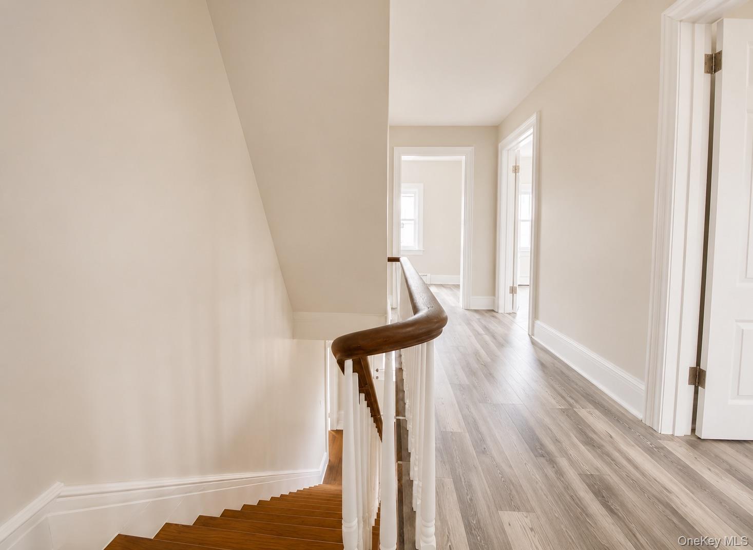 8 Smith Clove Road Property Photo 10