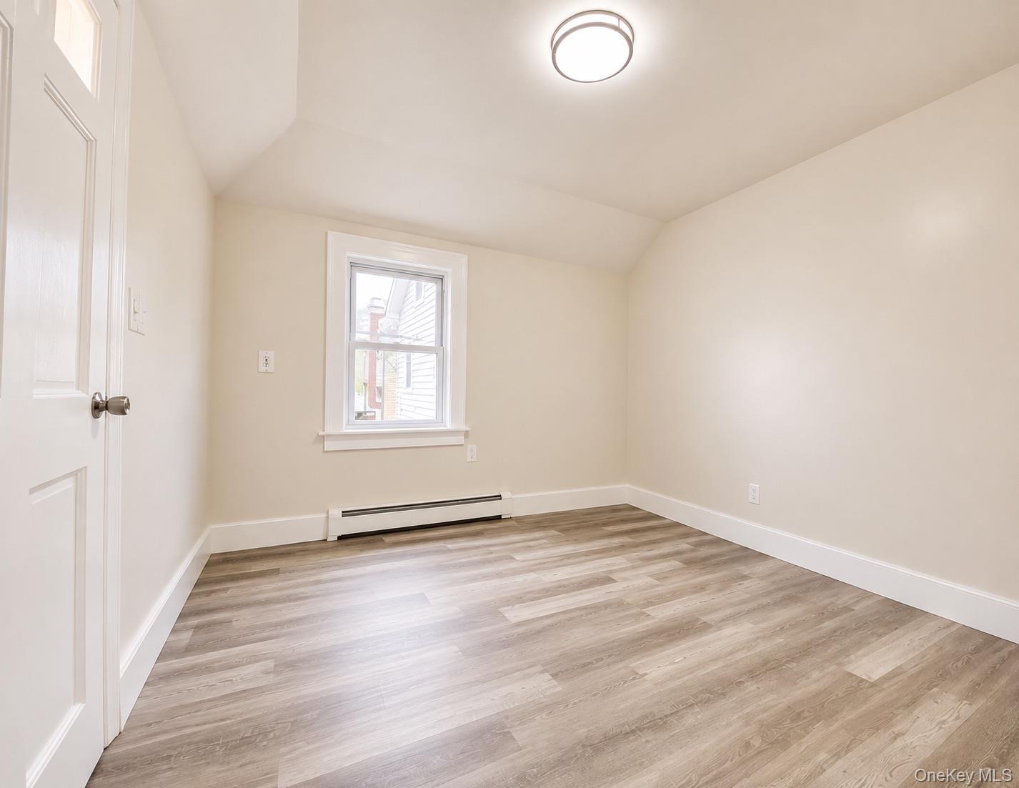 8 Smith Clove Road Property Photo 15