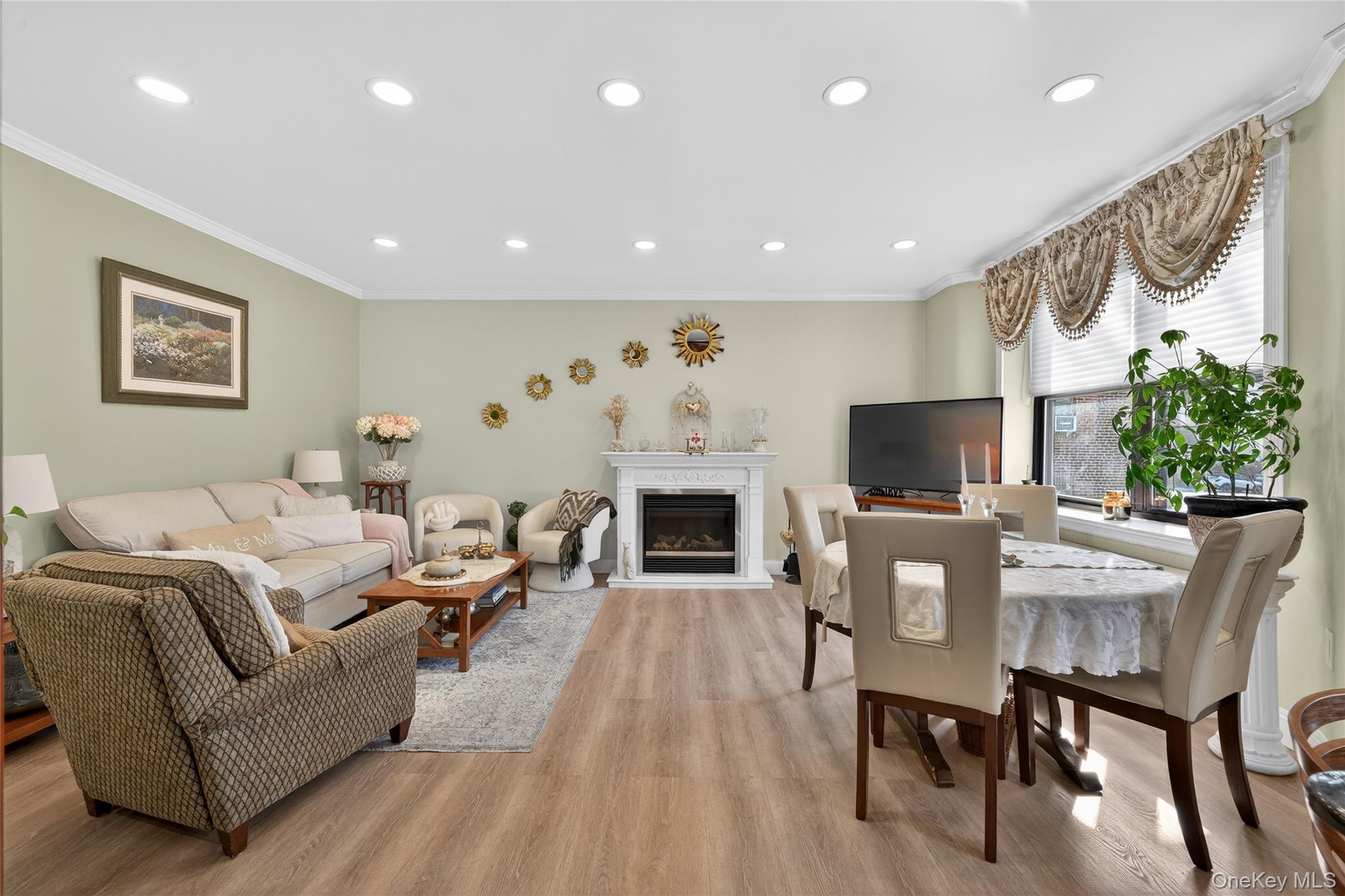 7611 Ditmars Boulevard 2 Property Photo 5