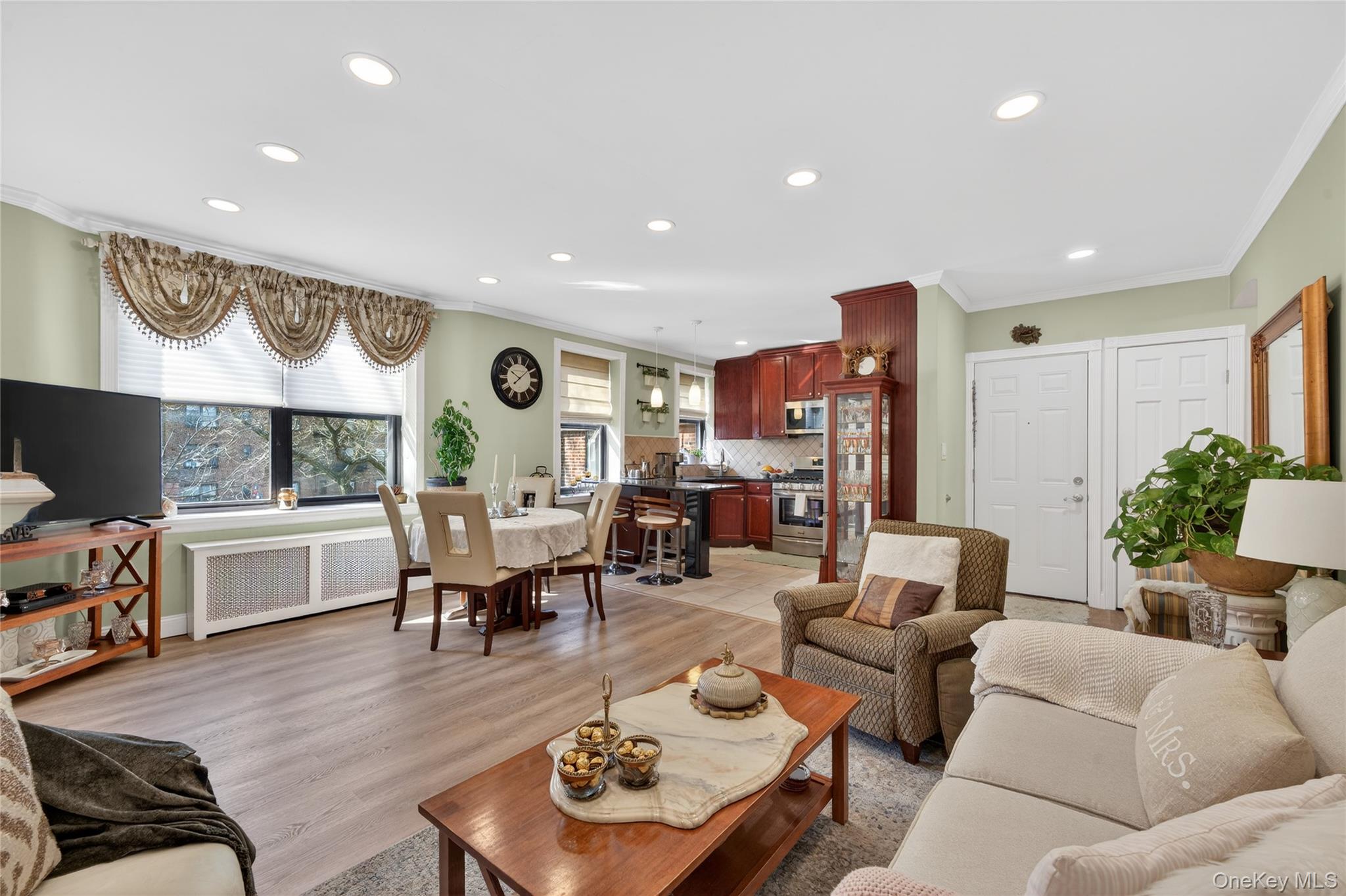 7611 Ditmars Boulevard 2 Property Photo 7